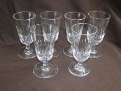 アンティーク・ガラス＞ジェリー・グラス（ゼリー・グラス）Jelly Glass＞ハンドメイドのジェリー・グラス（ゼリー・グラス）です。シンプルなデザインですがハンドメイドなので、 微妙に大きさや厚みが異なります。＞ヴィクトリアン