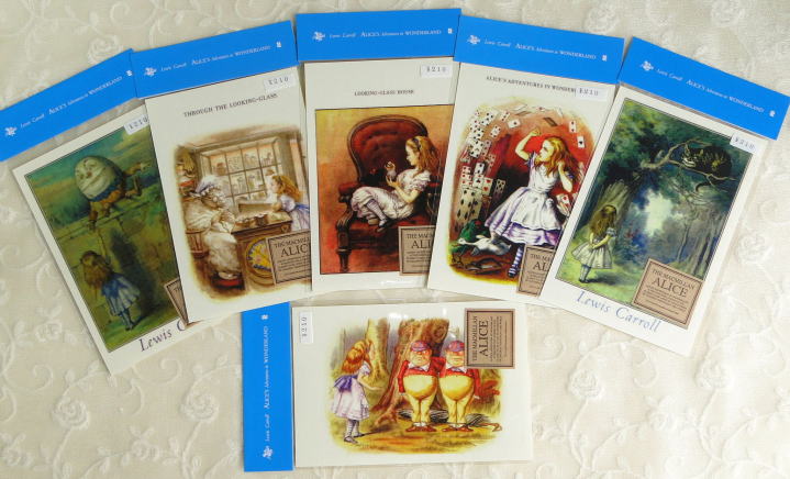 『不思議の国のアリス』Alice's Adventures in Wonderland の雑貨＞ステイショナリー＞ポストカードもアリス、アリス、アリス！