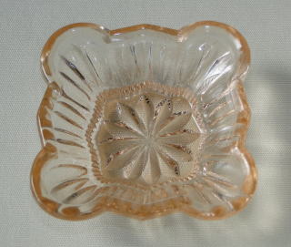 アンティーク雑貨＞アンティーク・ガラス＞ピン・リングディッシュ　Pin/Ring dish＞ガラス / 1930年