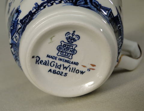 アンティーク雑貨＞アンティーク・陶器＞ロイヤル・ドルトン・ブース社のリアル・オールドウィロー　Royal Doulton Booths Real Old Willow＞カップ