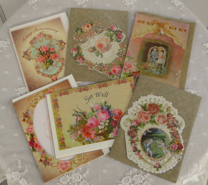 薔薇の雑貨＞ミヒャエル・ネグリン＞ステイショナリー＞グリーティング・カード＞バラや天使がモティーフのヴィクトリアンなデザインが魅力のミヒャエル・ネグリン。＞封筒付二つ折りカードです。