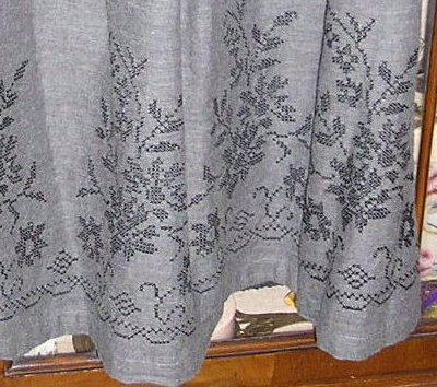 婦人服　＞　バドローズ　マーリア　水野　陽子　 ２００８年　オータムコレクション　＞　プリーツスカート　拡大